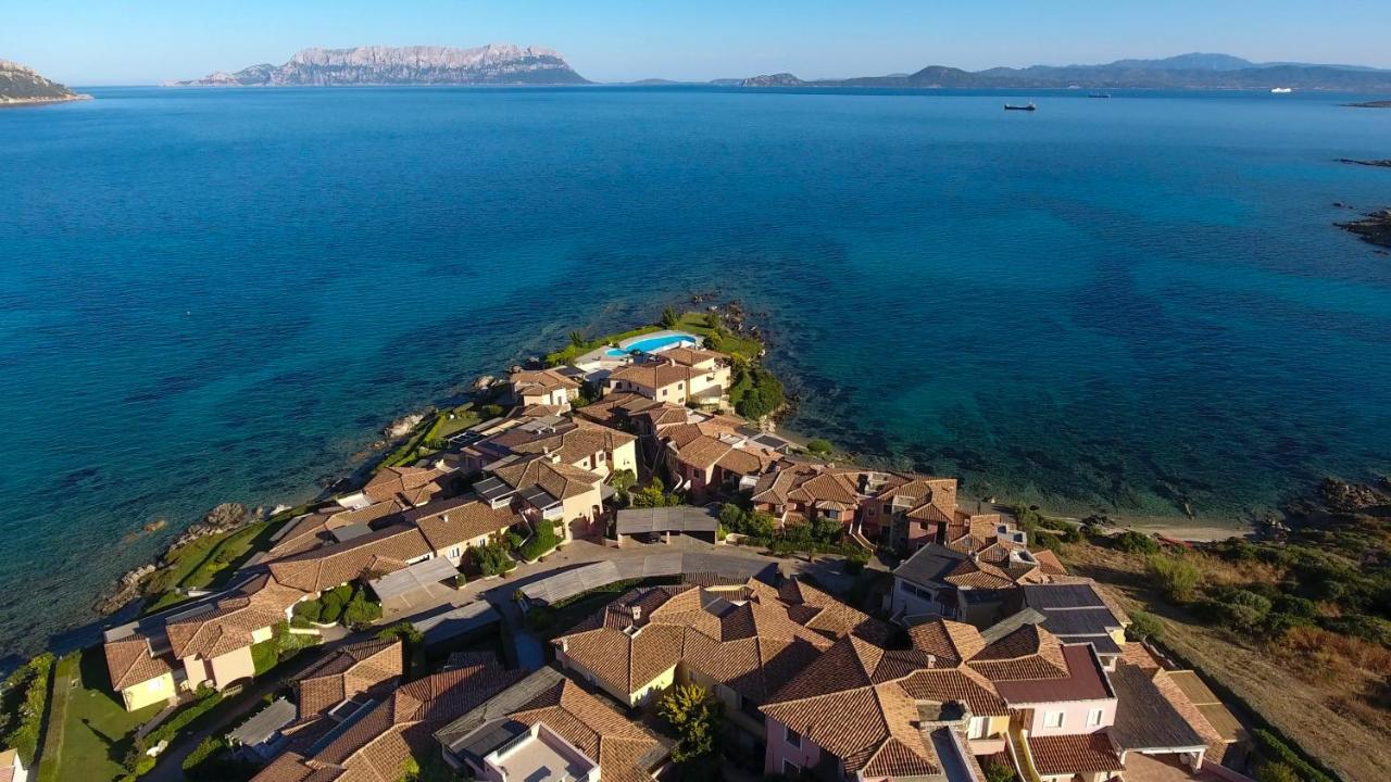 Apartment In S'Abba E Sa Pedra With Pool Голфо Аранчи Екстериор снимка